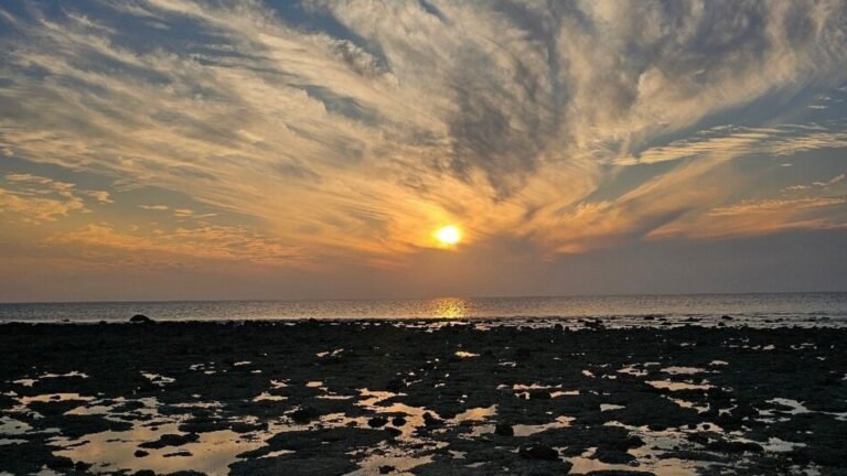 Kala Pathar Beach