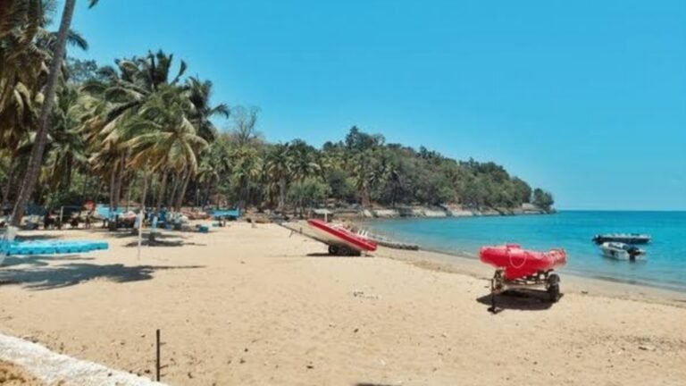 Corbyn’s Cove Beach