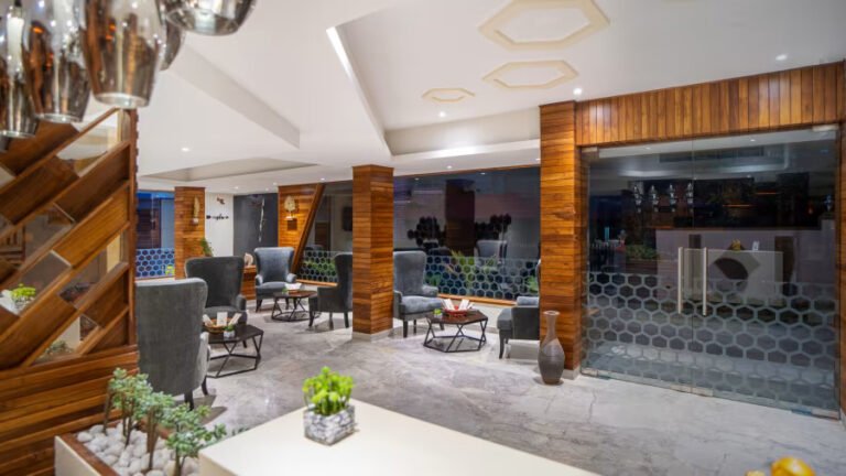 Coral Reef Hotel & Spa