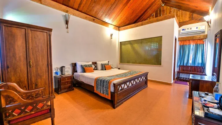 Andaman Cottage Pool & Sea Facing