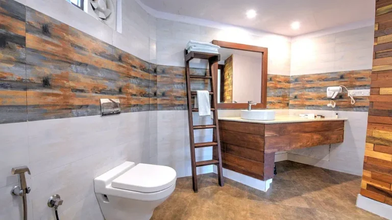 Neil Exotica