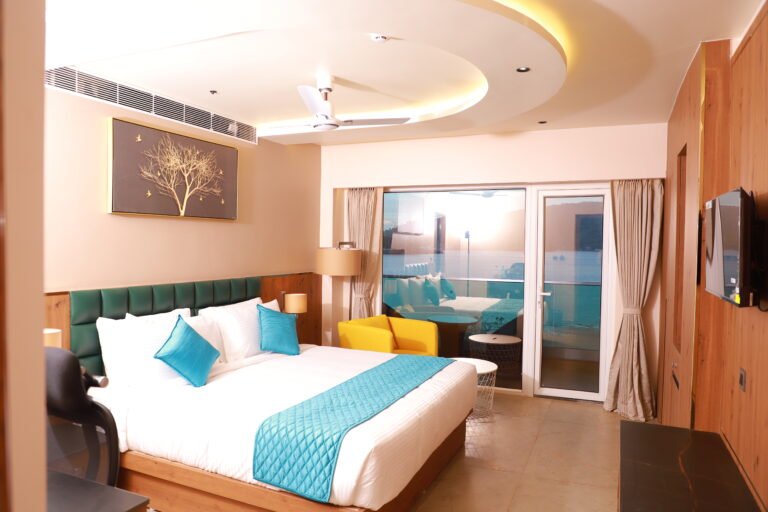Deluxe Sea facing with Bathtub
